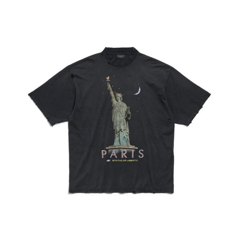 Tee from Green Water Club