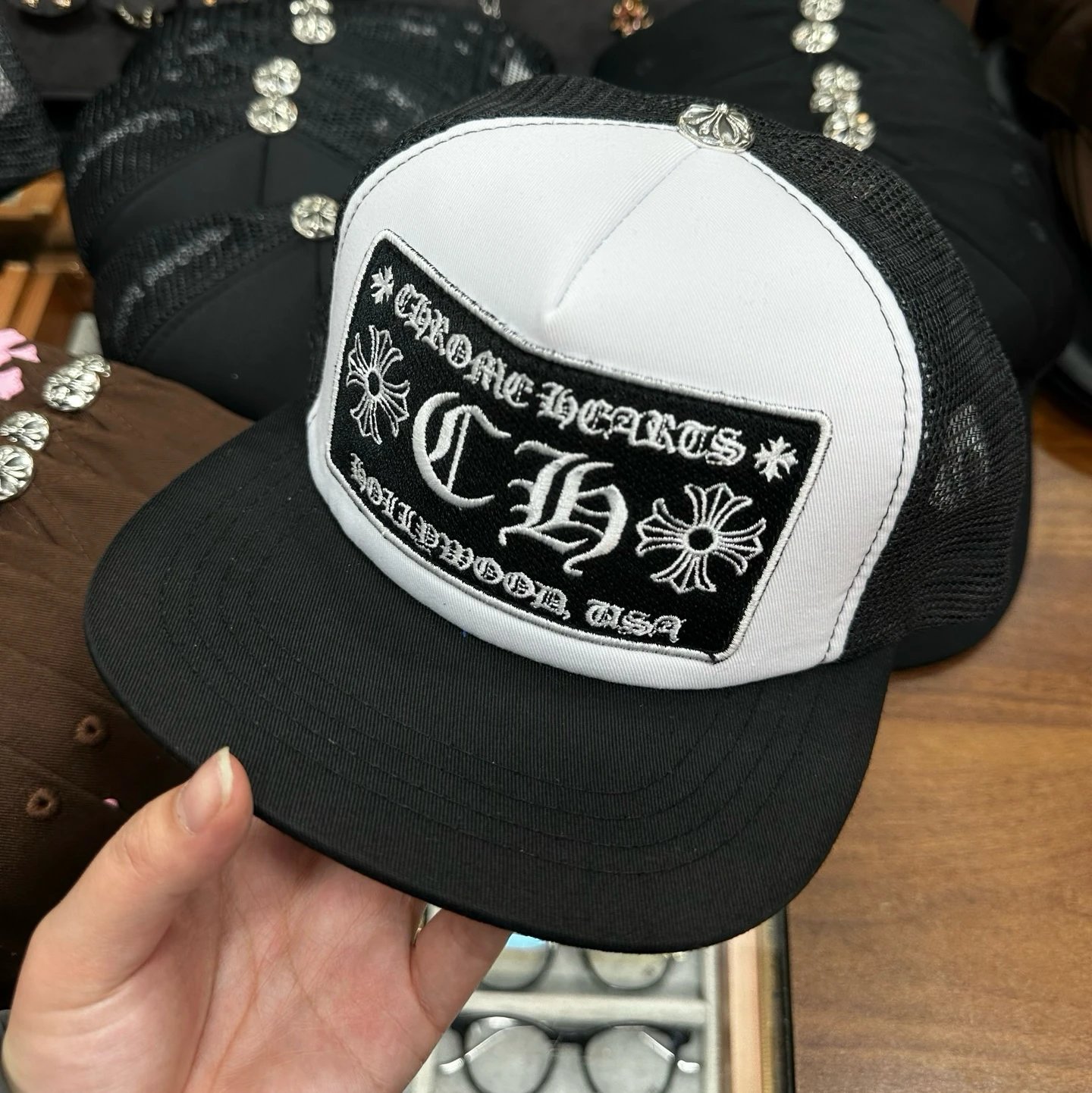 Black and white embroidered baseball cap
