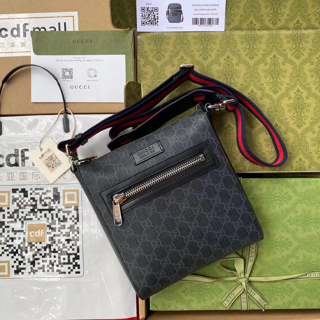 Gucci GG Supreme Crossbody Bag