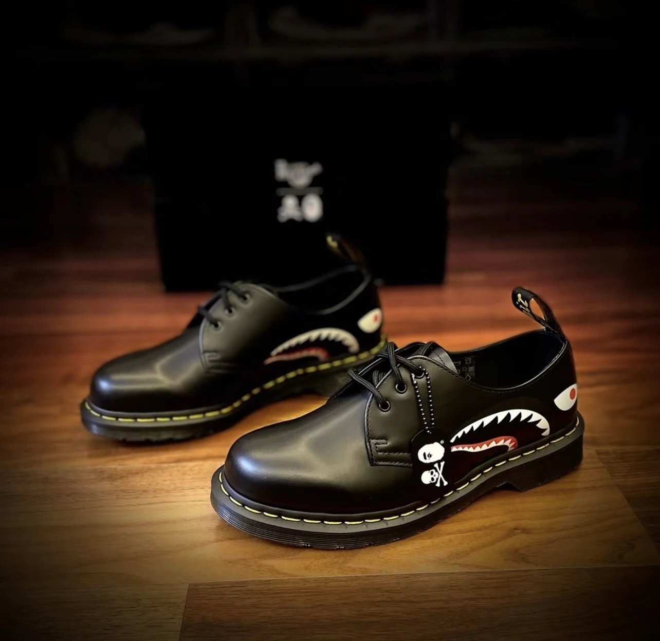 A BATHING APE x mastermind JAPAN x Dr. Martens 1461 Shark Head Leather Lace-Up Casual Shoes Men's Black