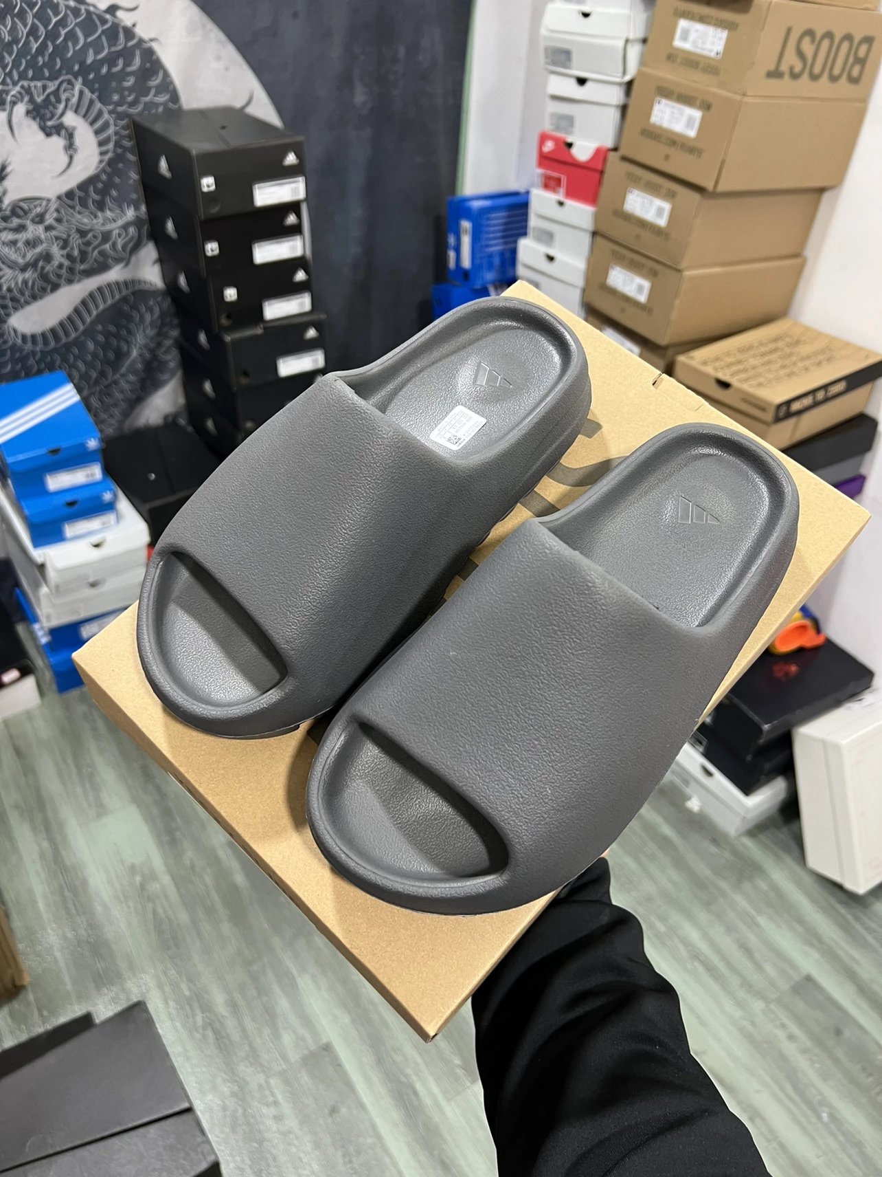 (Up to Size 48, All Large Hard Box Version You Know) T-Version Chunyuan Slippers Exclusive Release, In Stock Year-Round, Identical to the Ones You Buy for $5.60+ - Charcoal Gray Matte