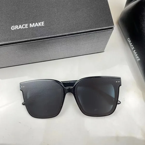 ROCOCO Oval Frame Black Sunglasses - 14