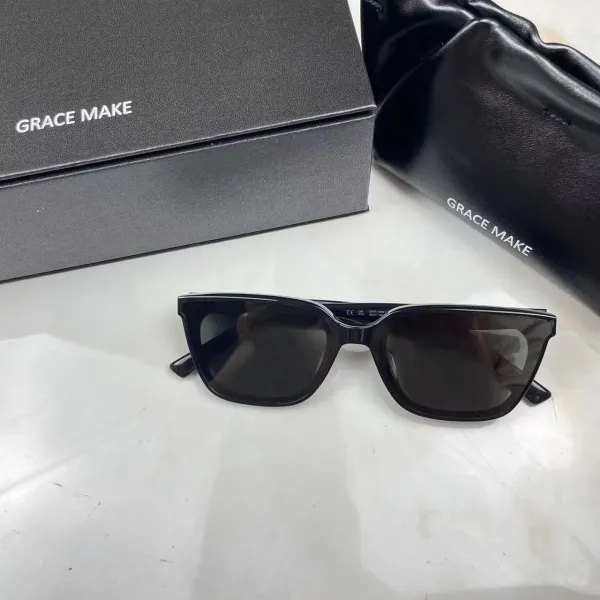 ROCOCO Oval Frame Black Sunglasses - 12