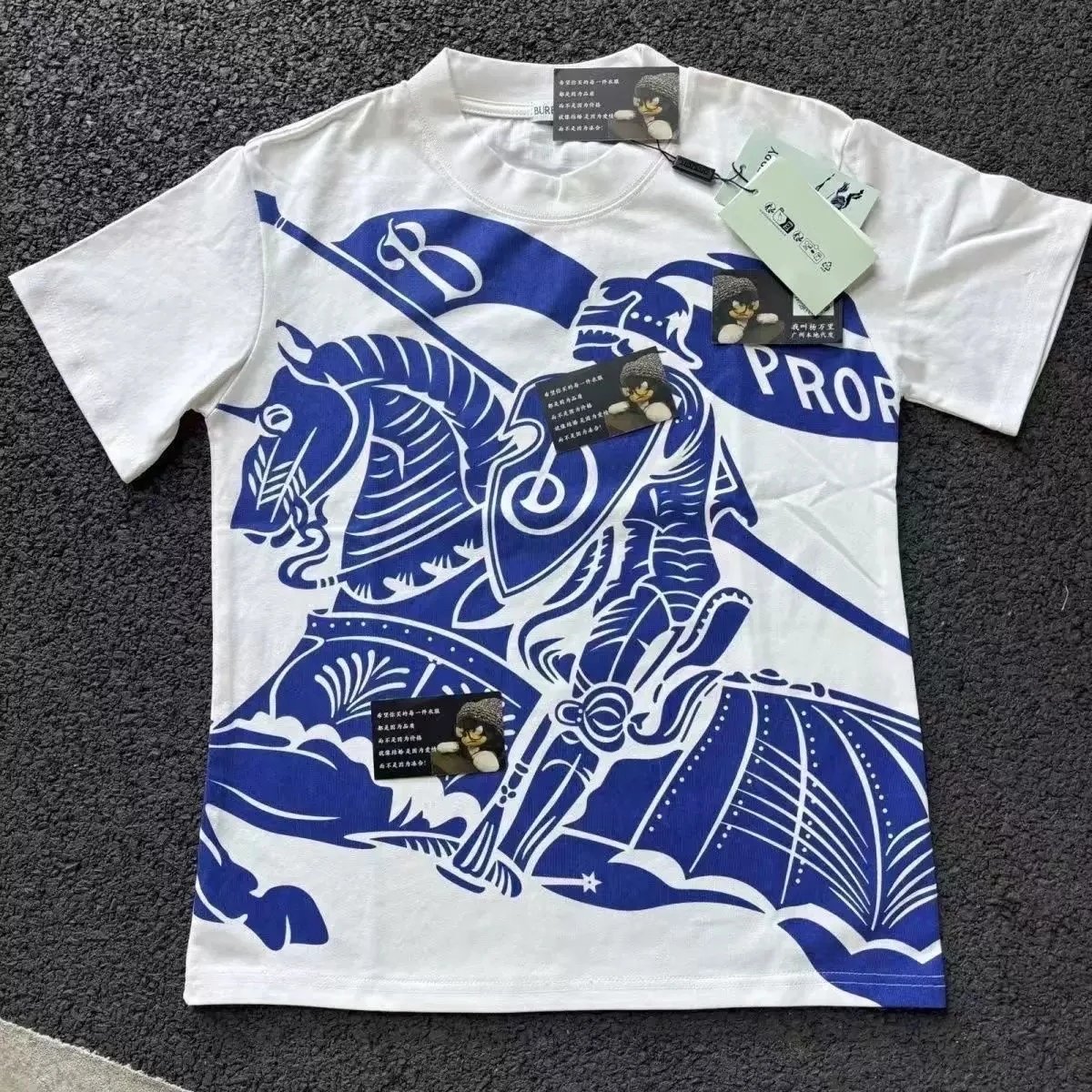 Short sleeved blue horse