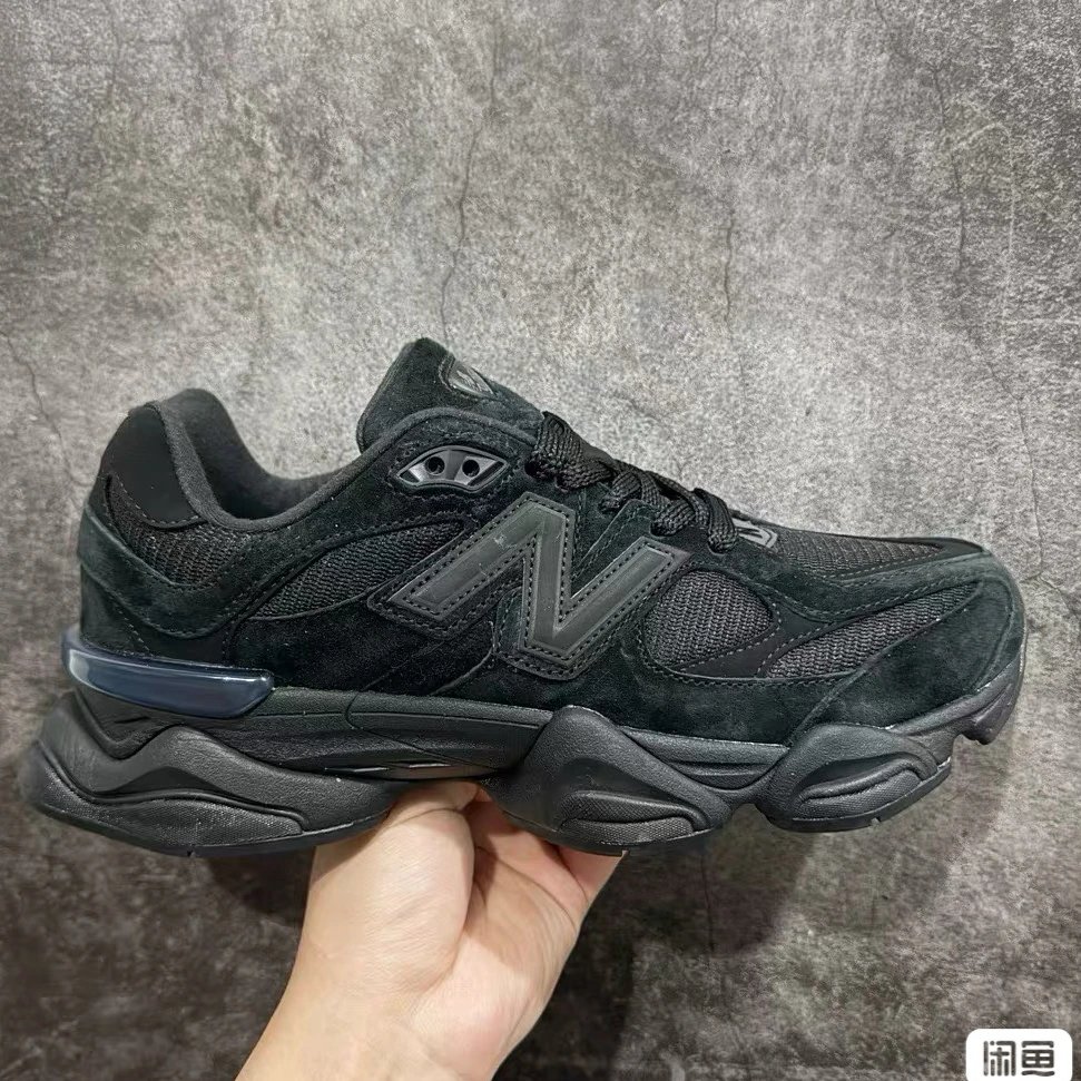BB Pure Black