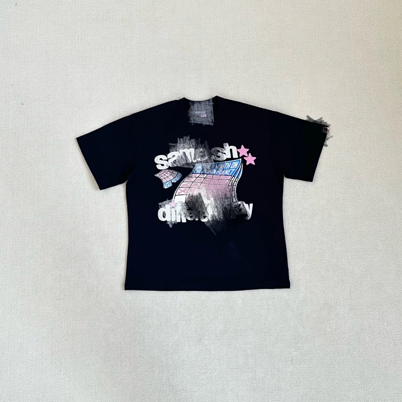 98¥（Different Day T-shirt）
