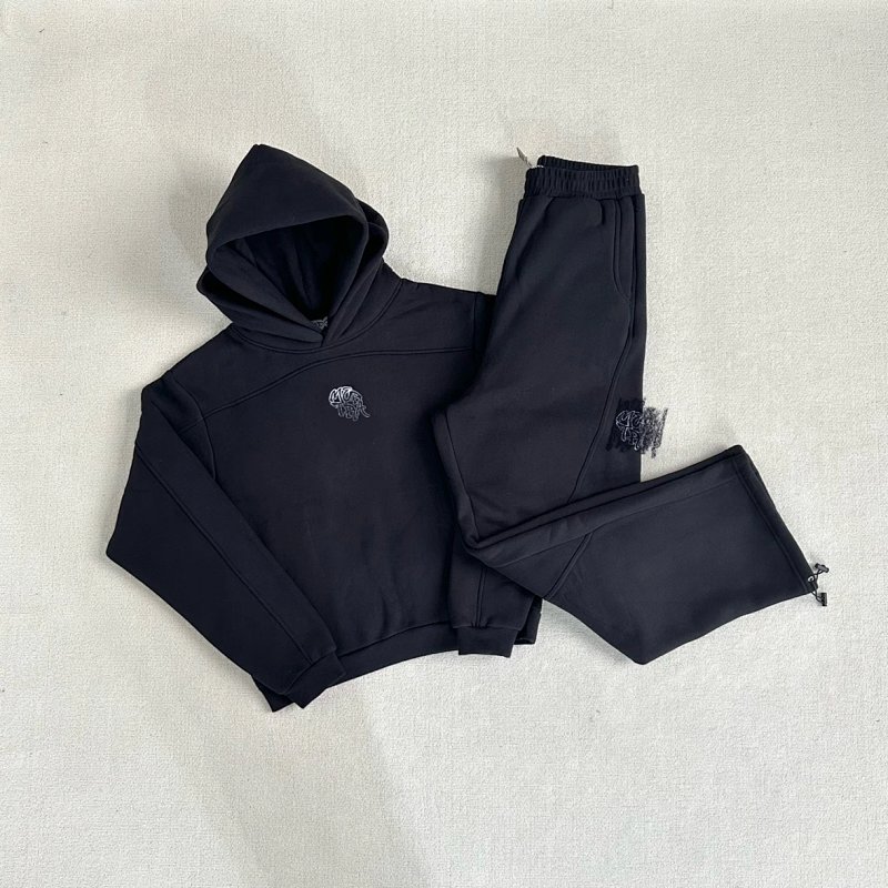 210+230¥ Mertra Double cap sportswear sets|Back