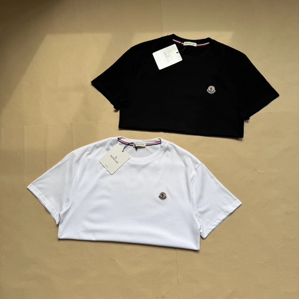 Special Offer for High Quality Black Collar, Colored Ribbon, Chest Small Logo, Pure Cotton Slimming Short sleeved T-shirt, Same sex Couple