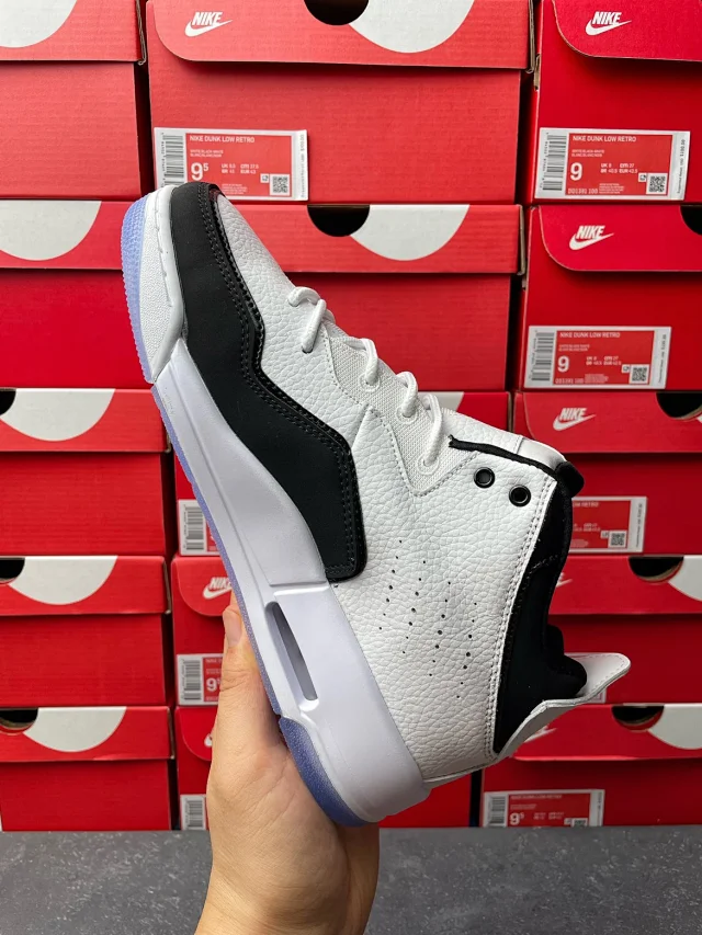 Jordan Sneakers Courtside 23 product detail image 13