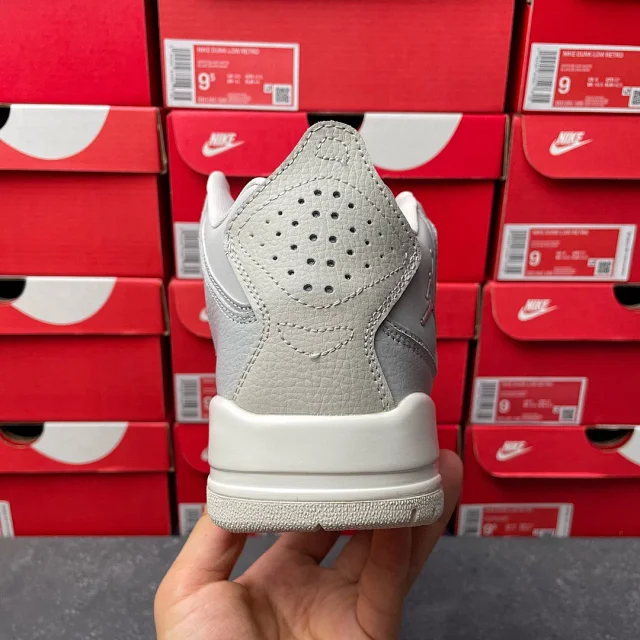 Jordan Sneakers Courtside 23 product detail image 37