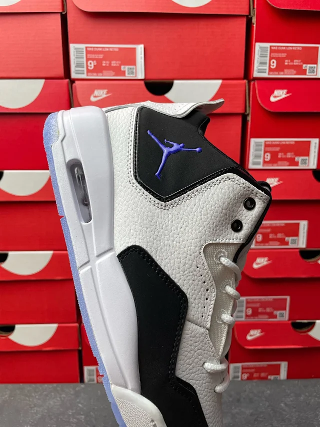 Jordan Sneakers Courtside 23 product detail image 7