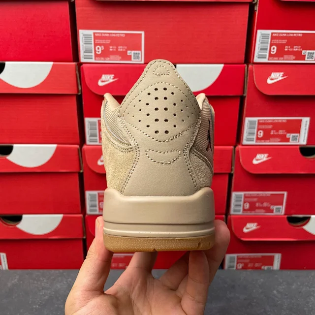 Jordan Sneakers Courtside 23 product detail image 19