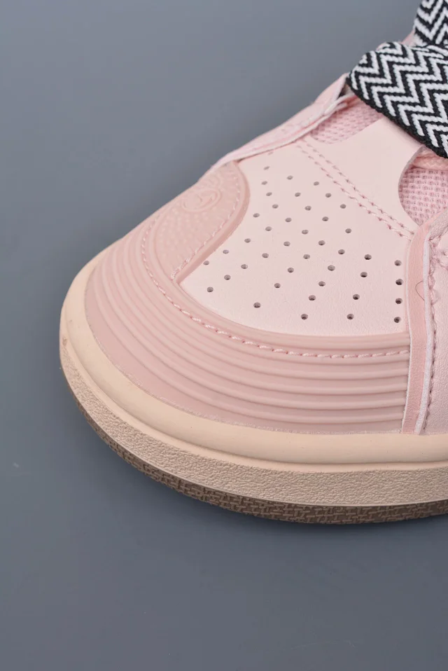 Lanvin Sneakers Low-top with wavy paneling and patterned laces product detail image 46