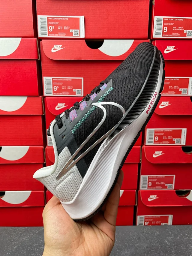 Nike Sneakers Air Zoom Pegasus 38 product detail image 2