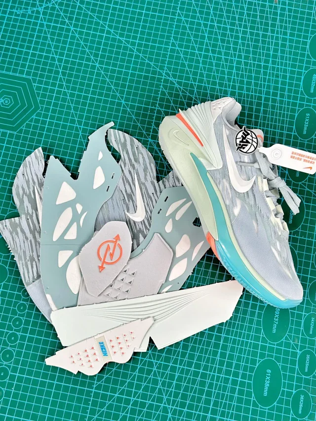 Nike Sneakers Air Zoom GT Cut 2 Basketball Shoes product detail image 1