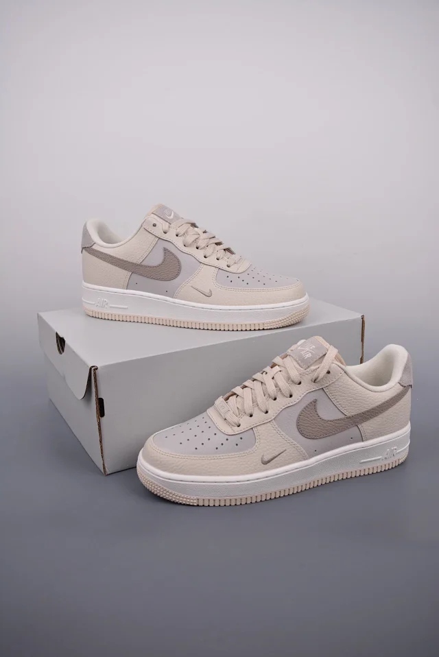 Nike Sneakers Air Force 1 Low-Top product detail image 31