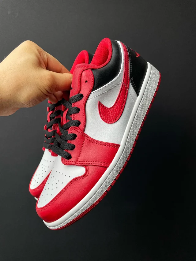 Nike Sneakers Air Jordan 1 Low product detail image 54