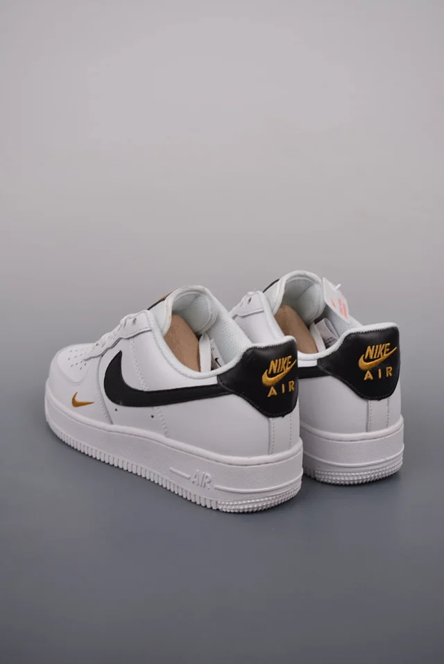 Nike Sneakers Air Force 1 Low Graphic product detail image 21