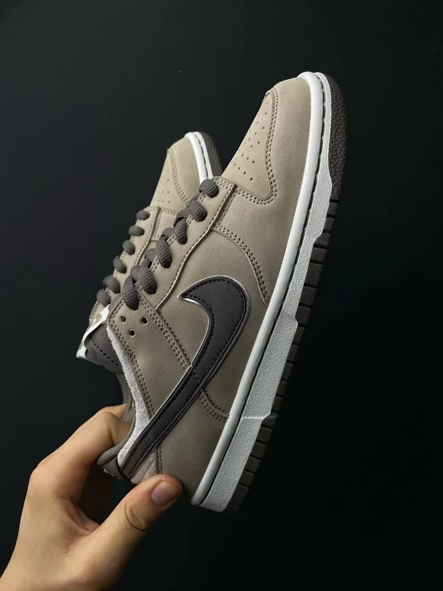 Nike Sneakers Dunk Low product detail image 2