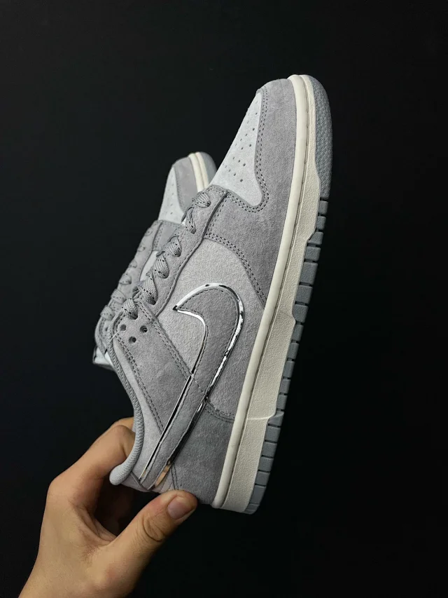 Nike Sneakers Dunk Low product detail image 24