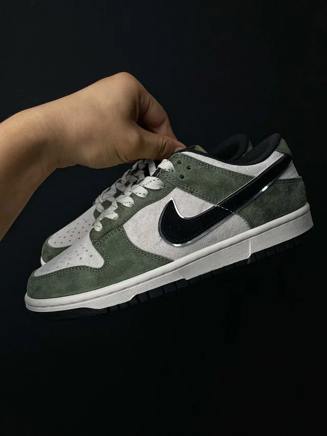 Nike Sneakers Dunk Low product detail image 42