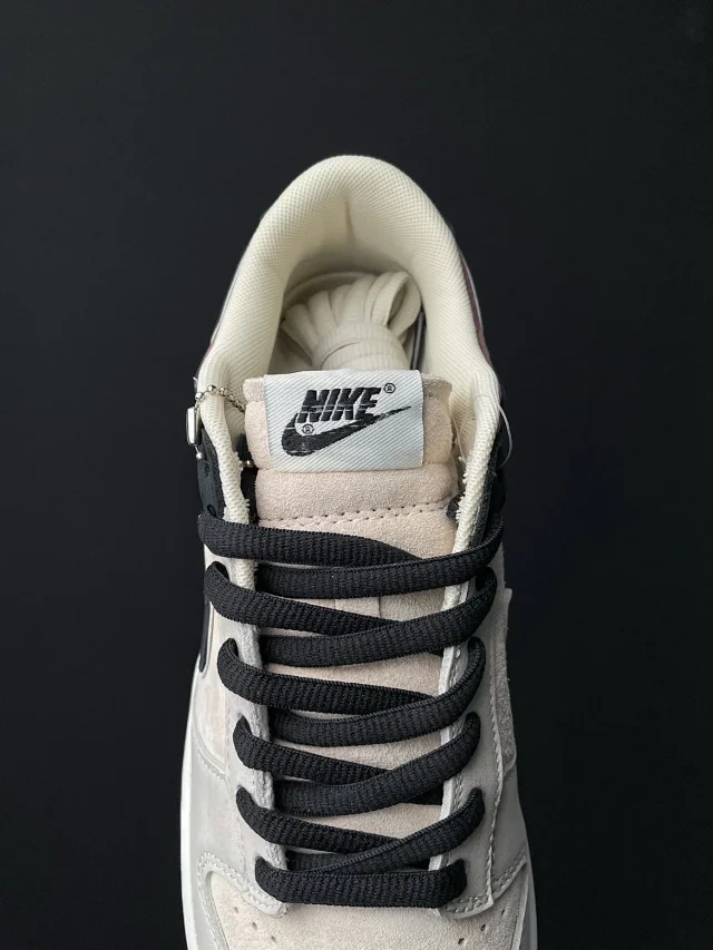 Nike Sneakers Dunk Low product detail image 67
