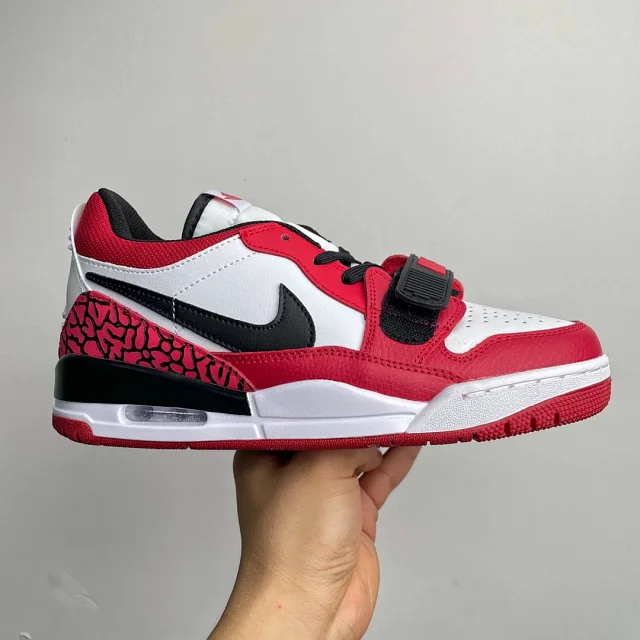 Nike Sneakers Air Jordan Legacy 312 Low product detail image 2