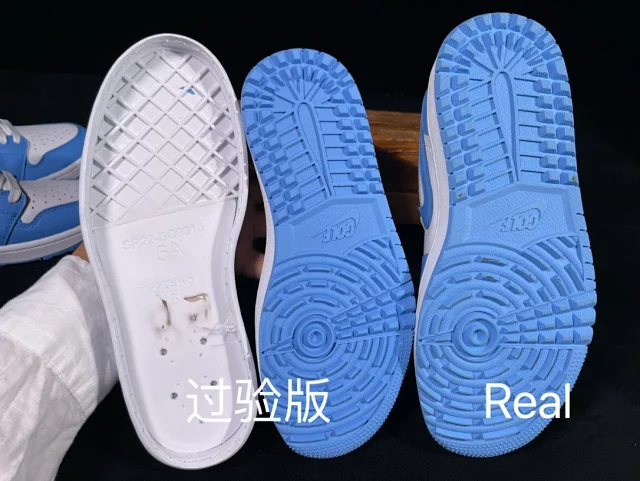 Nike Sneakers Air Jordan 1 Low product detail image 31