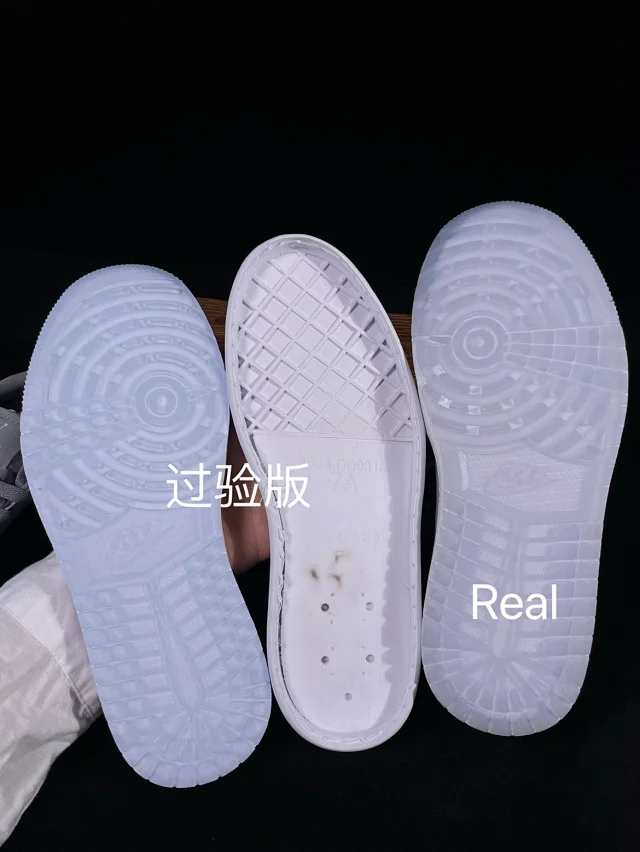 Nike Sneakers Air Jordan 1 Low product detail image 45