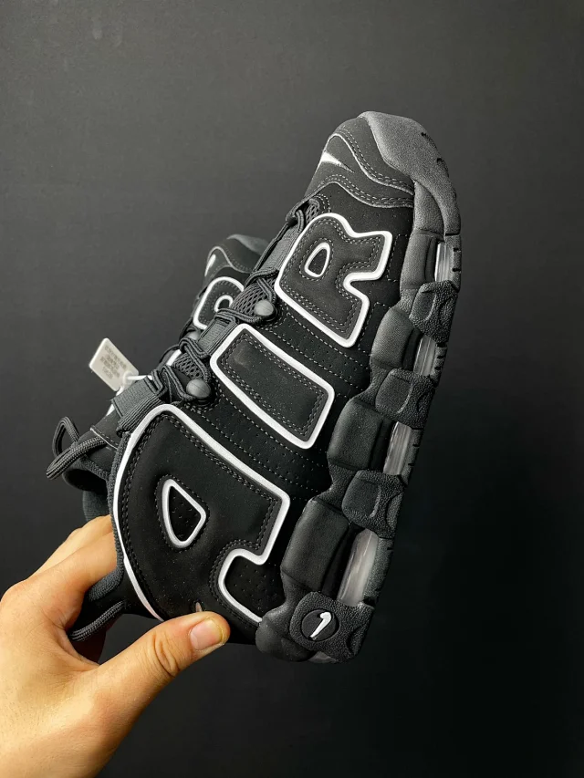 Nike Sneakers Air More Uptempo product detail image 2