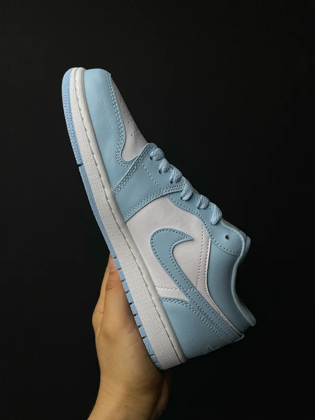 Nike Sneakers Air Jordan 1 Low product detail image 50