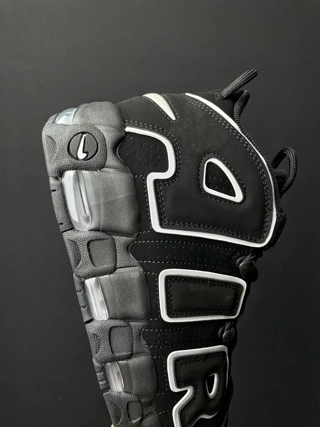 Nike Sneakers Air More Uptempo product detail image 4