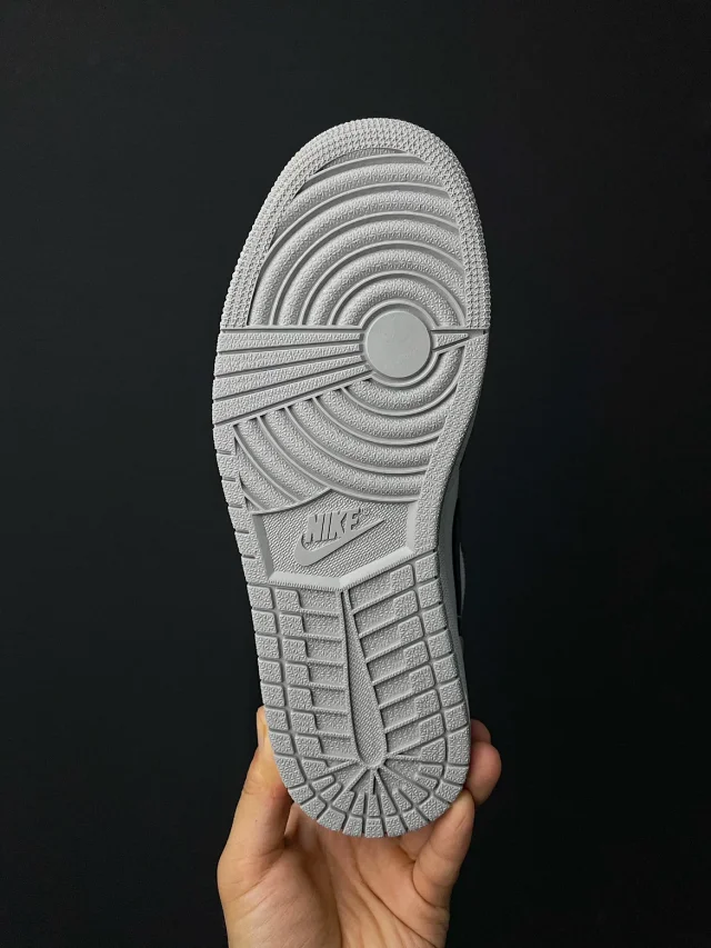 Nike Sneakers Air Jordan 1 Low product detail image 78