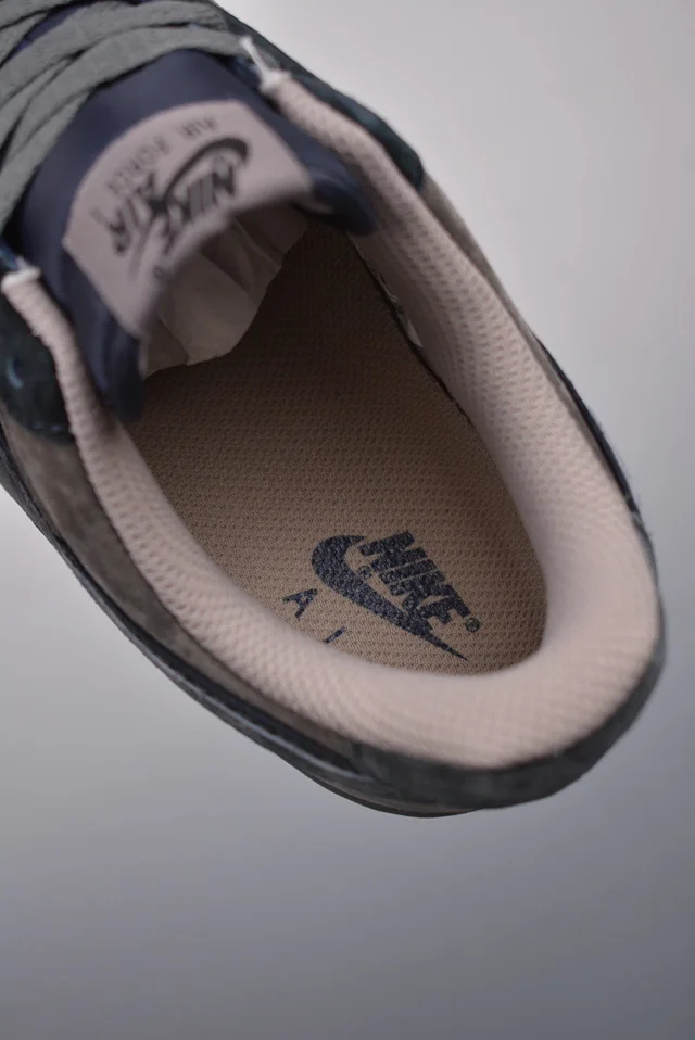 Nike Sneakers Air Force 1 Low Graphic product detail image 67