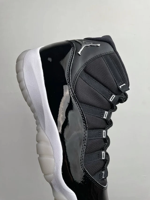Jordan Sneakers Air 11 product detail image 12