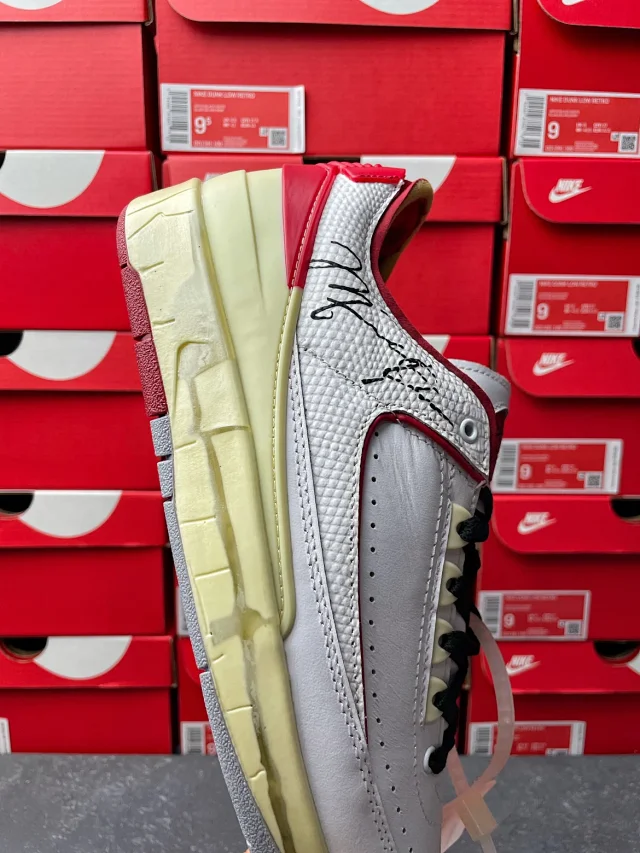 Jordan Sneakers Air 2 Low product detail image 3