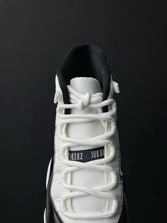 Jordan Sneakers Air 11 product detail image 32