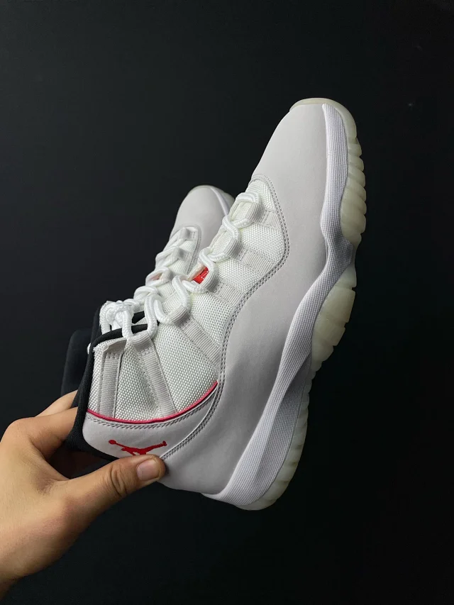 Jordan Sneakers Air 11 product detail image 38