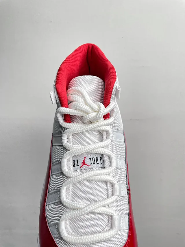 Jordan Sneakers Air 11 product detail image 22