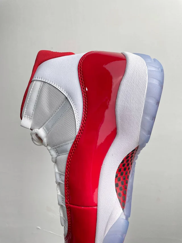 Jordan Sneakers Air 11 product detail image 23