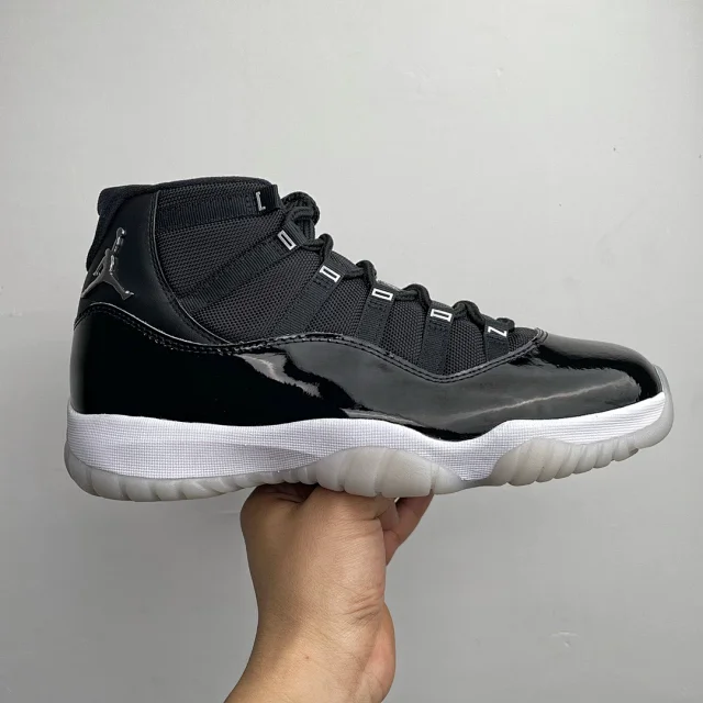 Jordan Sneakers Air 11 product detail image 10