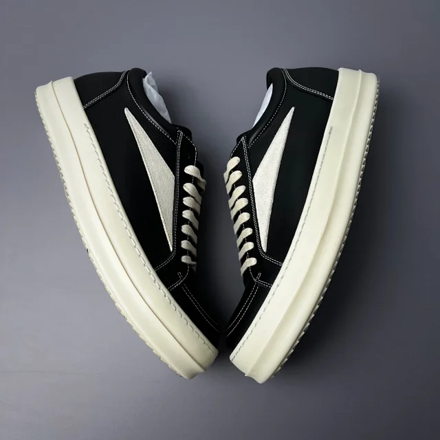 Rick Owens Sneakers Low-top lace-up with contrast side stripe and serrated sole product detail image 7
