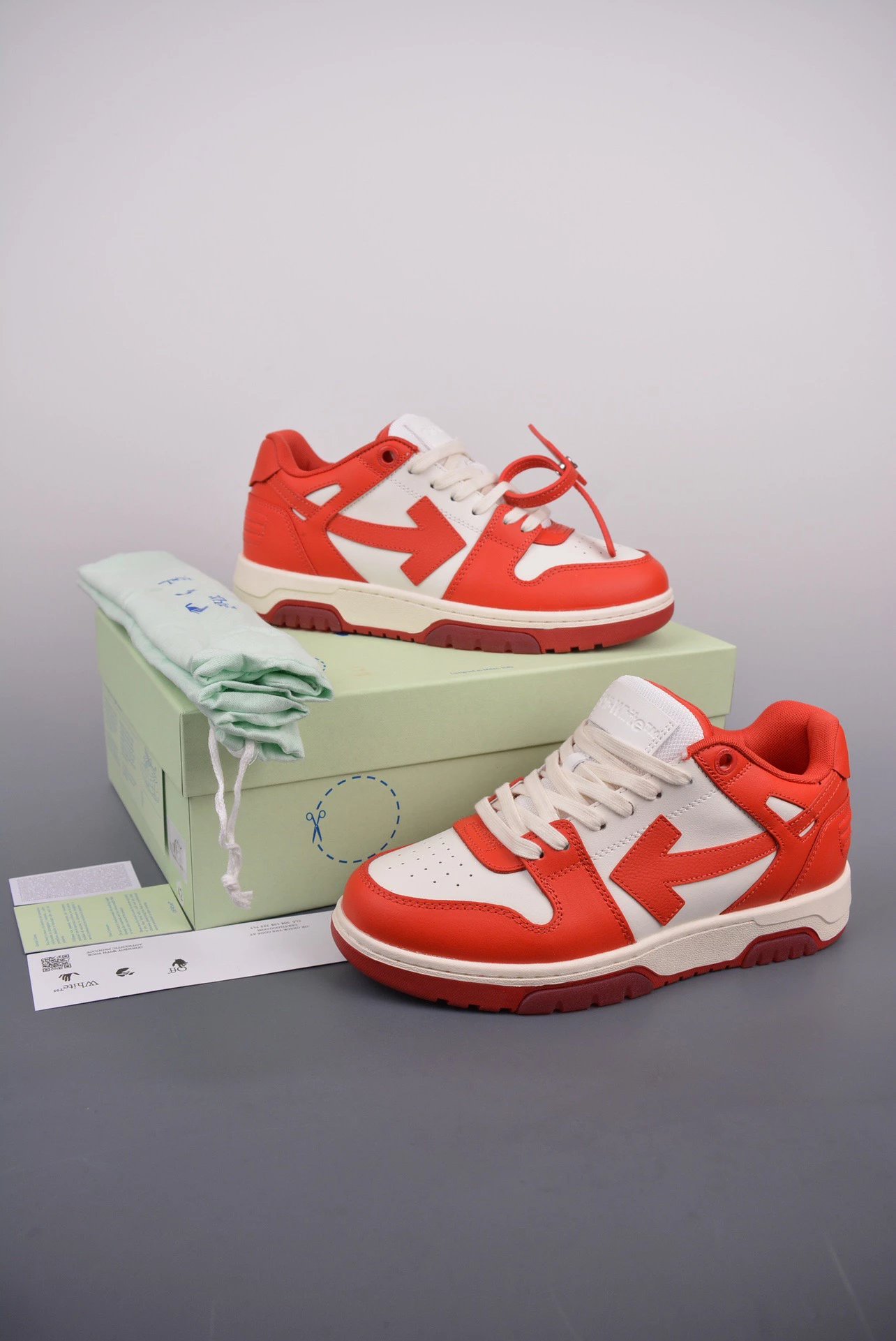 Off-White Arrow Low Blue and White Sneakers - 12