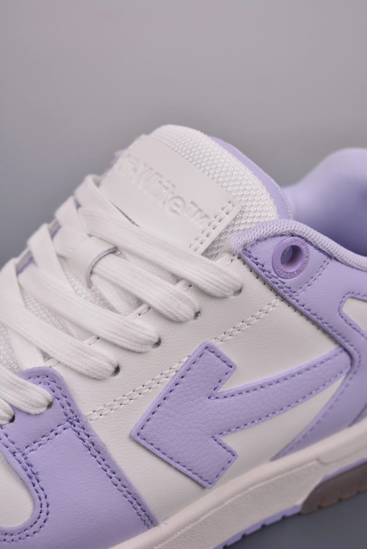 Off-White Arrow Low Blue and White Sneakers - 72