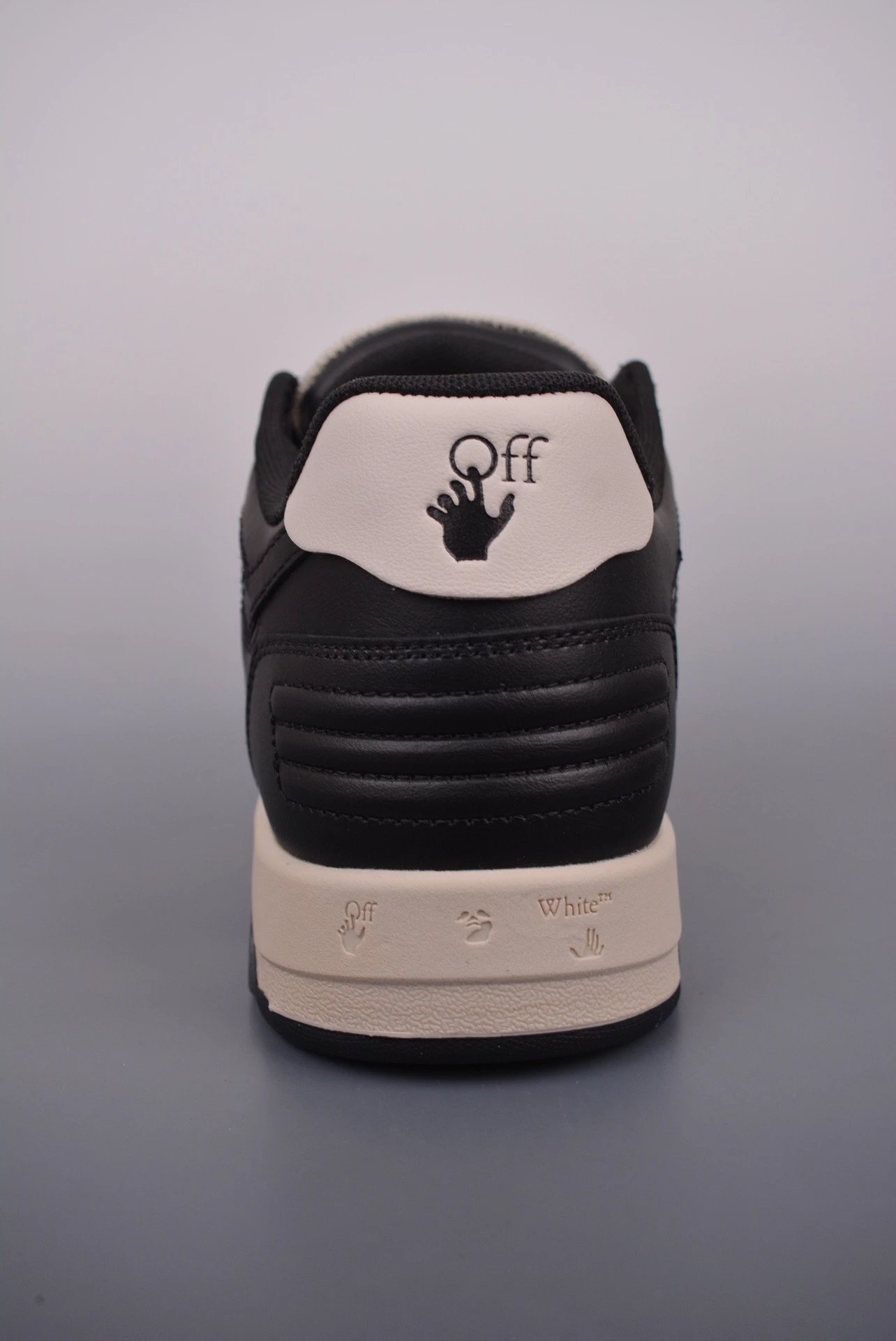 Off-White Arrow Low Blue and White Sneakers - 34