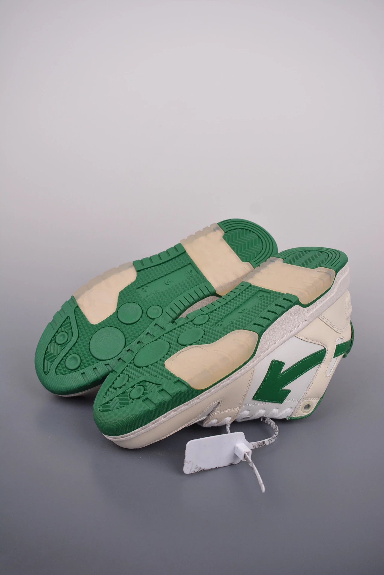 Off-White Arrow Low Blue and White Sneakers - 15