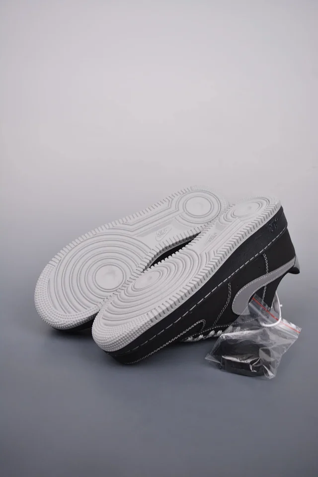 Nike Sneakers Air Force 1 Low-Top product detail image 18