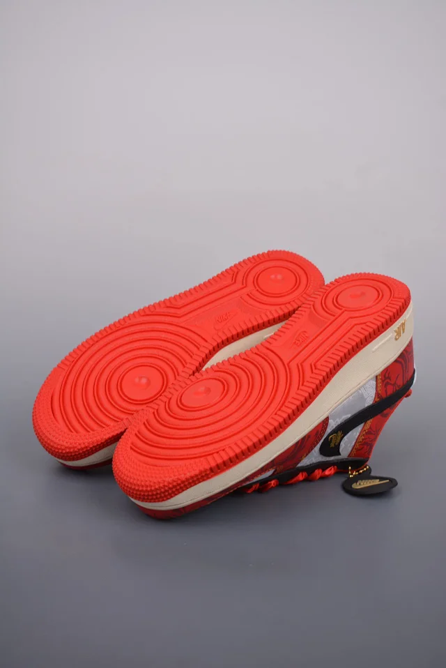 Nike Sneakers Air Force 1 Low Graphic product detail image 57