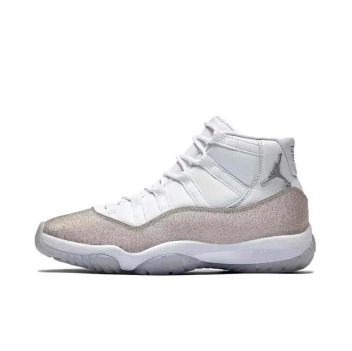 Jordan Sneakers Air 11 — Baby's Breath AR0715-100