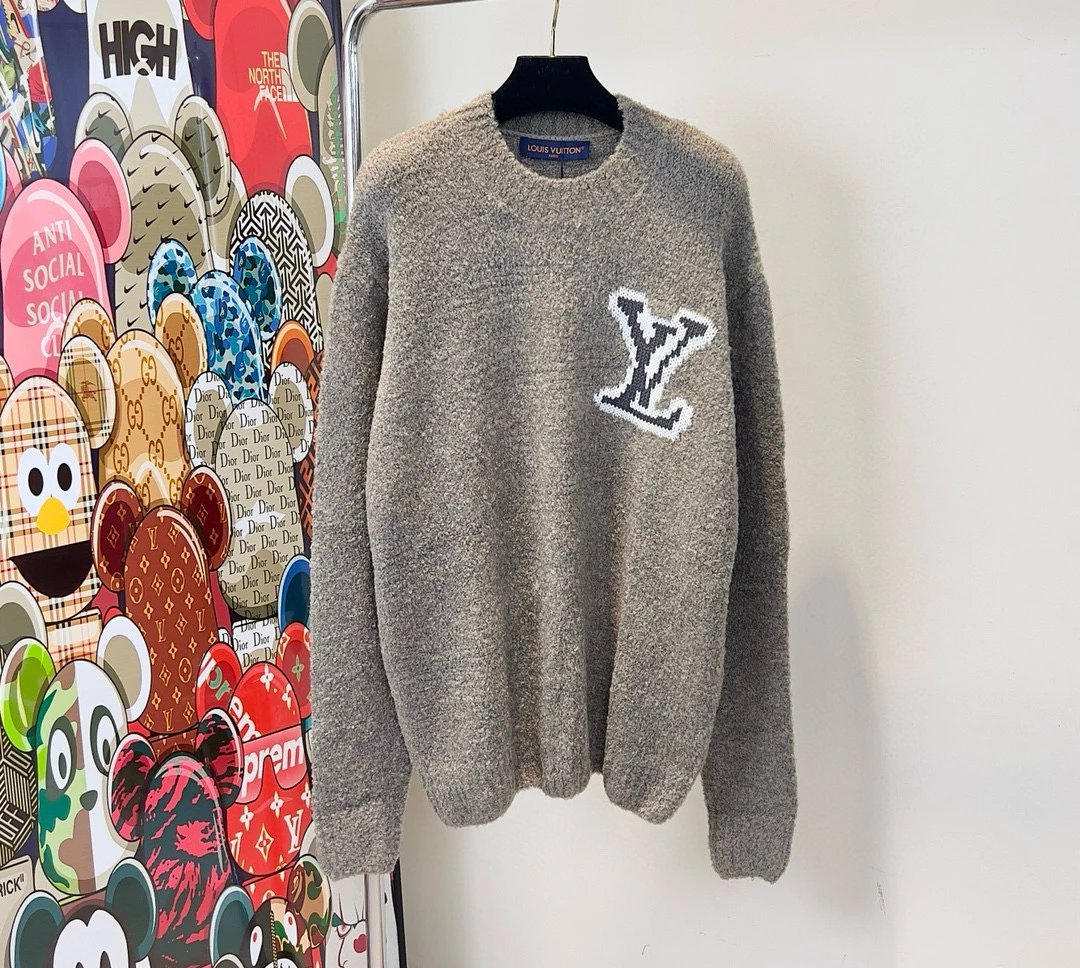 wool knitted sweater 7